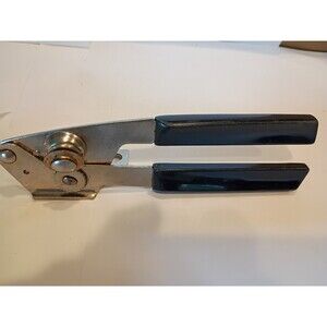 Vintage Swing Away Manual Can Opener
